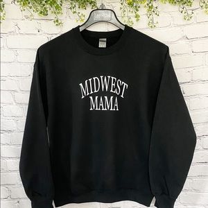 Midwest Mama crewneck sweatshirt